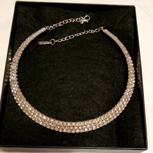 *Ladies evening choker